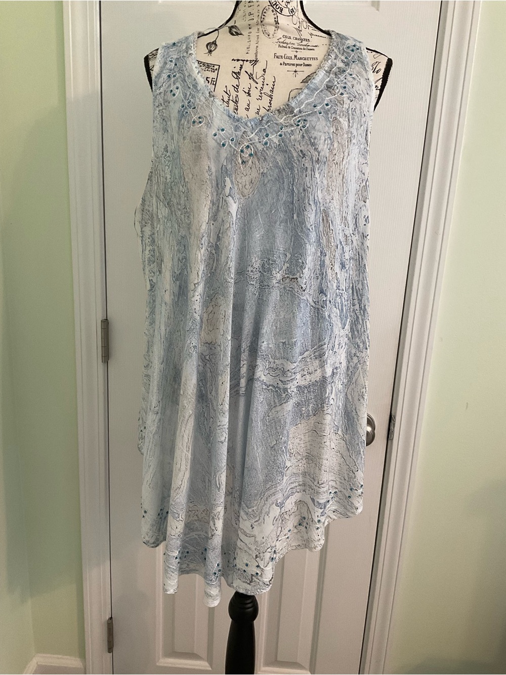 Charlie Paige Light Blue Lace-Trim Sleeveless Tunic